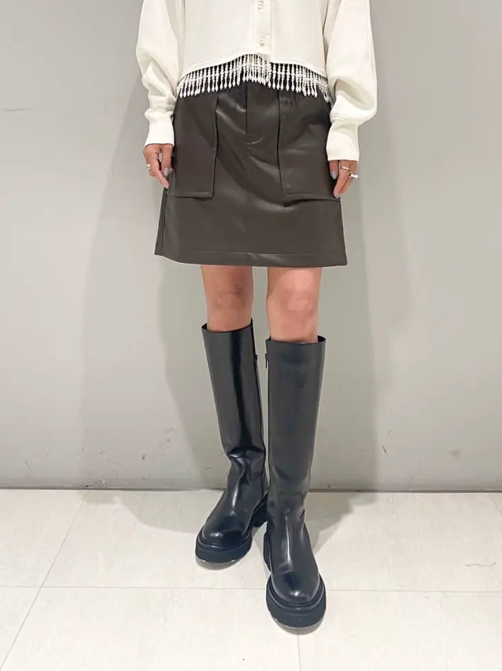 ORIGINATED IN GRACE CONTINENTAL yukimi yonee コーディネート画像