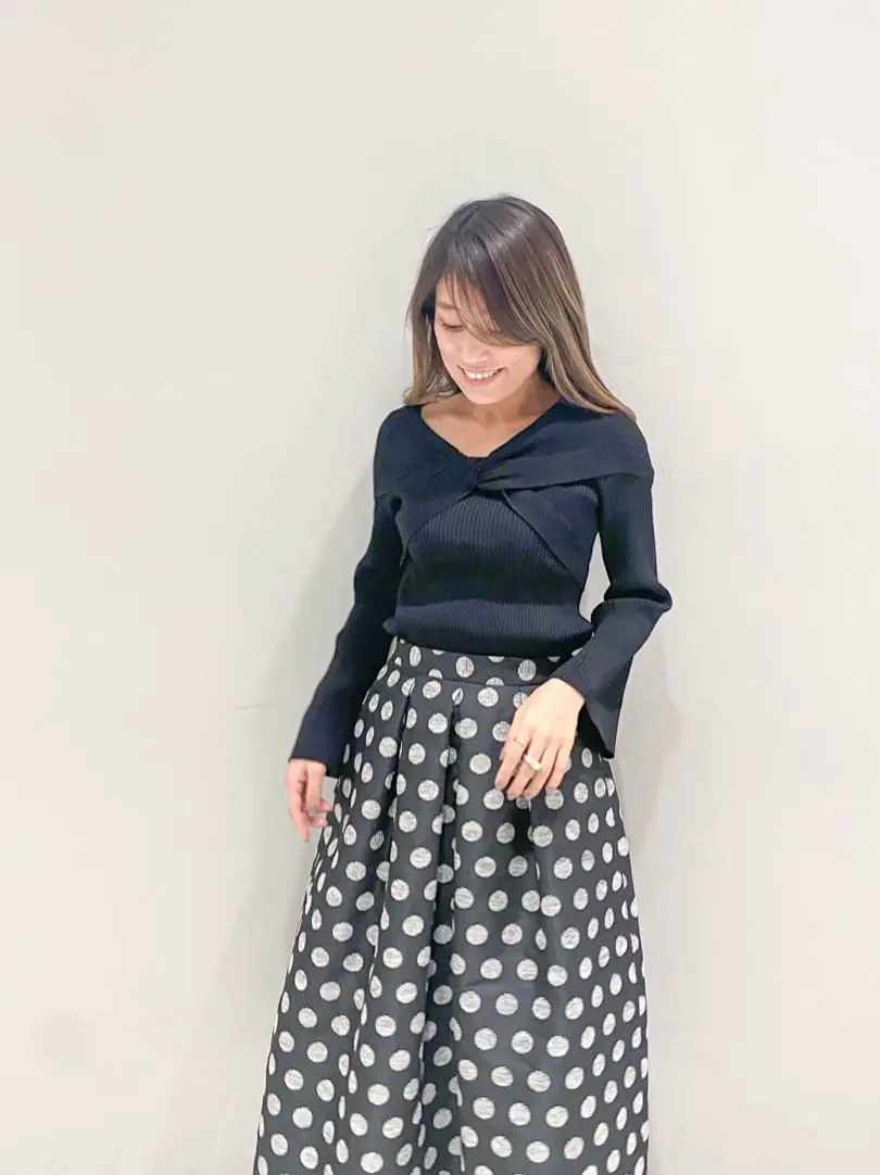 ORIGINATED IN GRACE CONTINENTAL yukimi yonee コーディネート画像