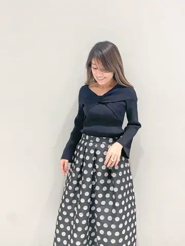 ORIGINATED IN GRACE CONTINENTAL yukimi yonee コーディネート画像