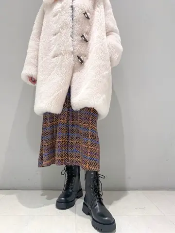 ORIGINATED IN GRACE CONTINENTAL yukimi yonee コーディネート画像