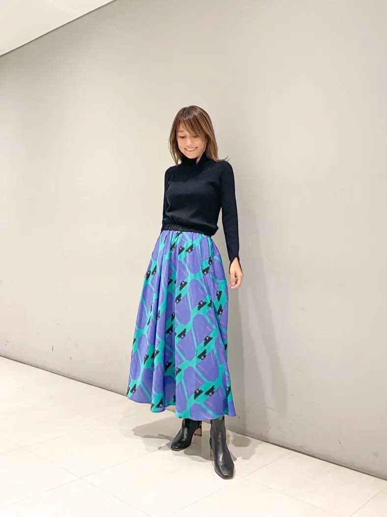 ORIGINATED IN GRACE CONTINENTAL yukimi yonee コーディネート画像