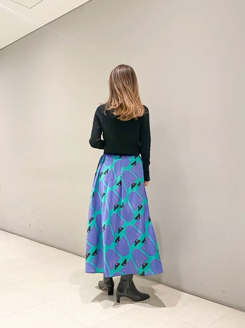 ORIGINATED IN GRACE CONTINENTAL yukimi yonee コーディネート画像