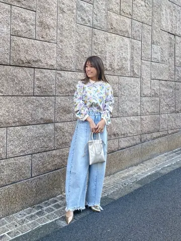 ORIGINATED IN GRACE CONTINENTAL yukimi yonee コーディネート画像