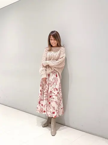 ORIGINATED IN GRACE CONTINENTAL yukimi yonee コーディネート画像