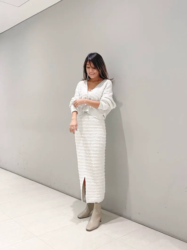 ORIGINATED IN GRACE CONTINENTAL yukimi yonee コーディネート画像