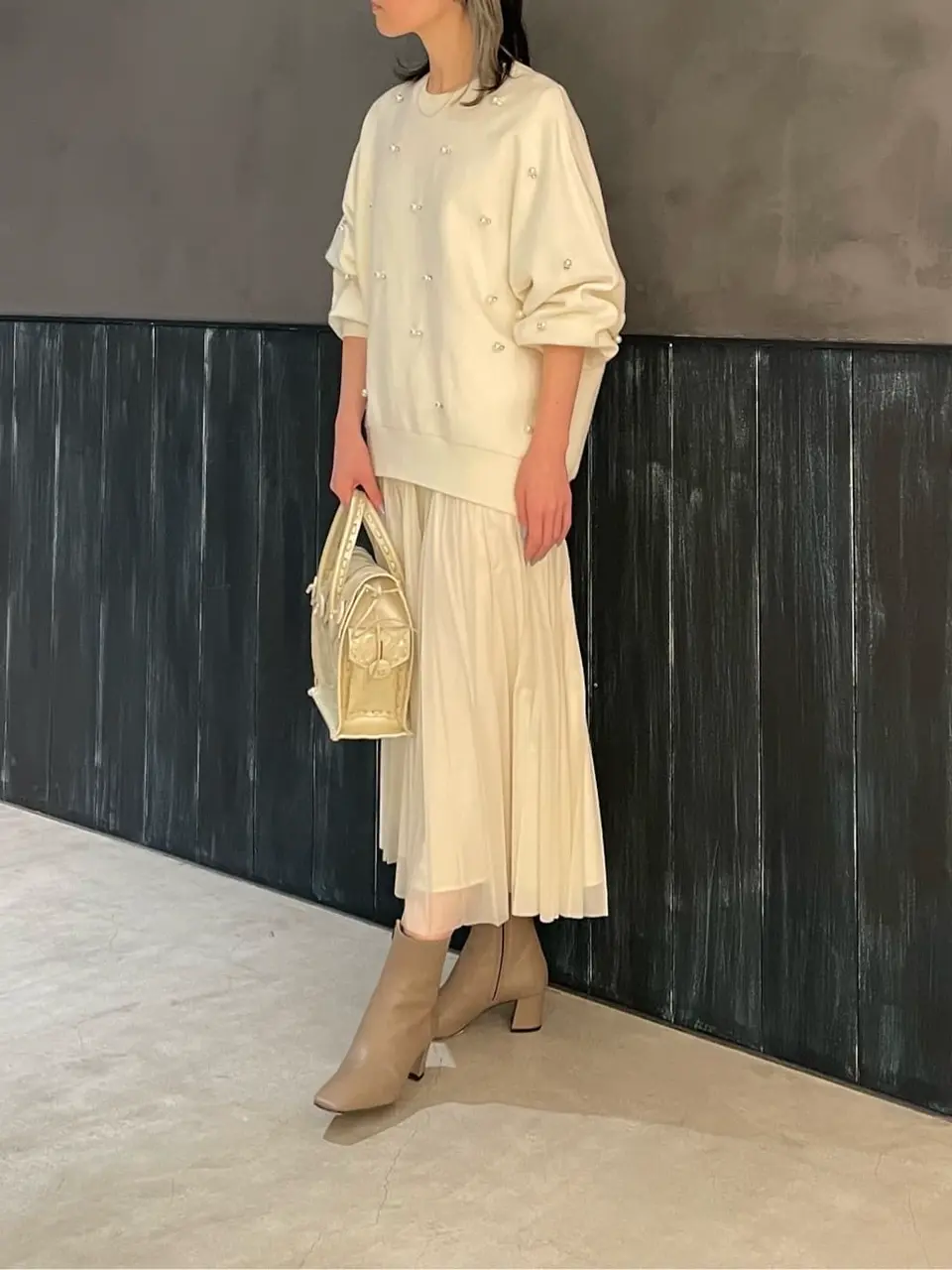 ORIGINATED IN GRACE CONTINENTAL 三浦　芙優 コーディネート画像