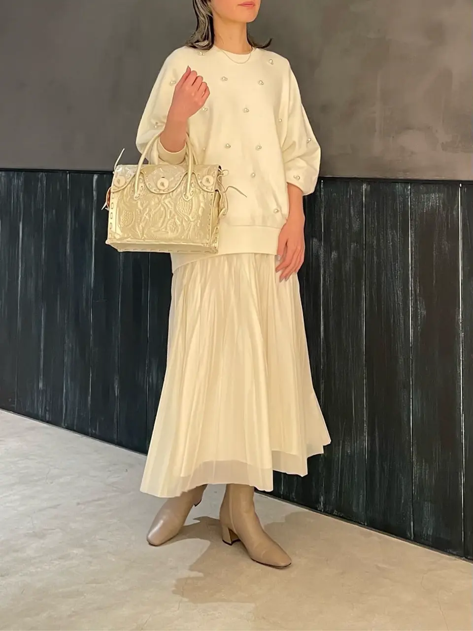 ORIGINATED IN GRACE CONTINENTAL 三浦　芙優 コーディネート画像