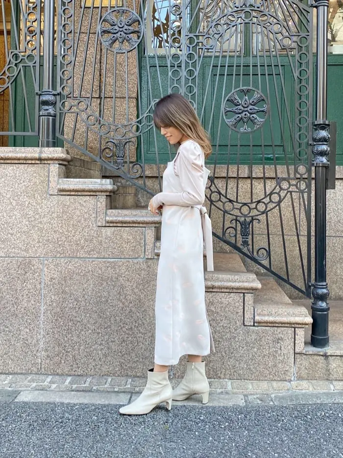 ORIGINATED IN GRACE CONTINENTAL yukimi yonee コーディネート画像