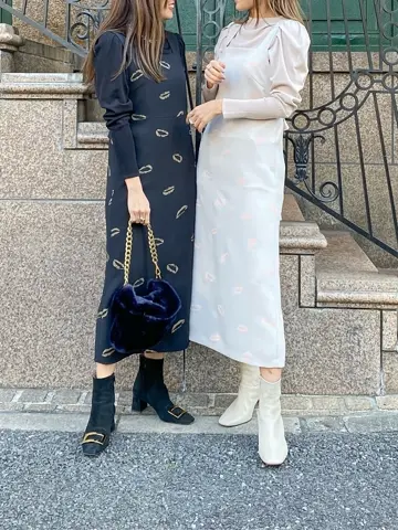 ORIGINATED IN GRACE CONTINENTAL yukimi yonee コーディネート画像