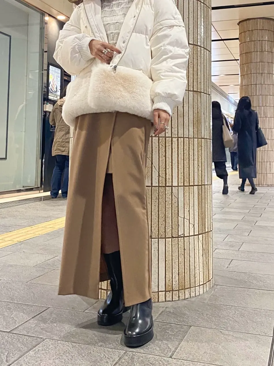 ORIGINATED IN GRACE CONTINENTAL yukimi yonee コーディネート画像