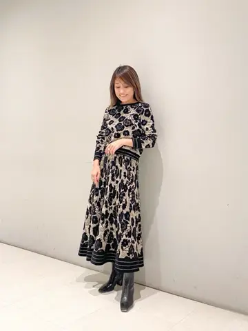 ORIGINATED IN GRACE CONTINENTAL yukimi yonee コーディネート画像