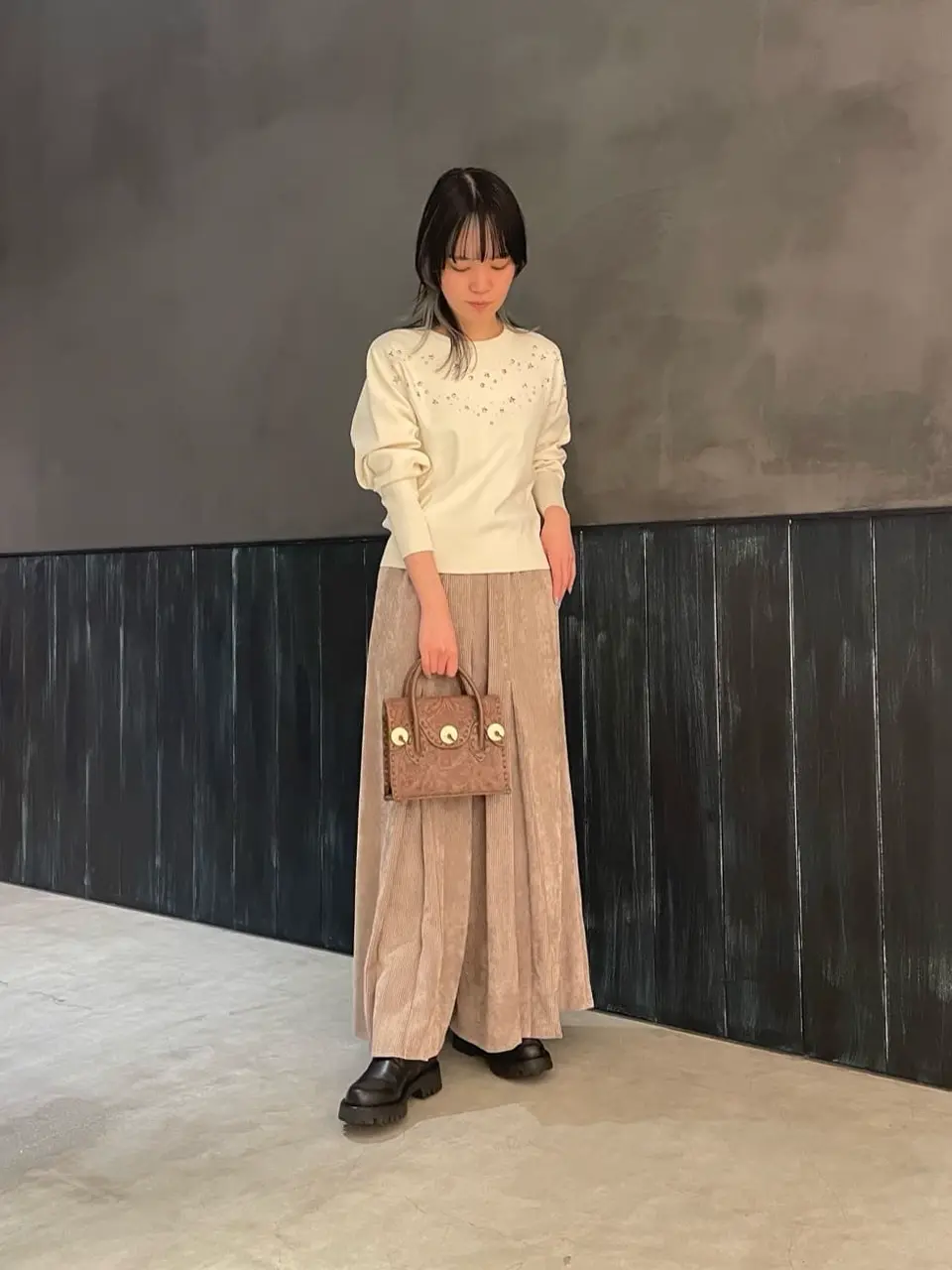 ORIGINATED IN GRACE CONTINENTAL 三浦　芙優 コーディネート画像