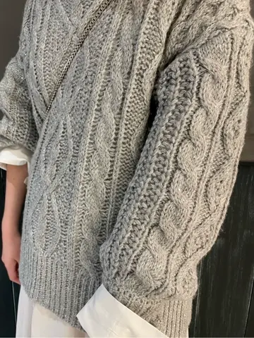 ORIGINATED IN GRACE CONTINENTAL 三浦　芙優 コーディネート画像