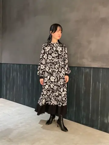 ORIGINATED IN GRACE CONTINENTAL 三浦　芙優 コーディネート画像