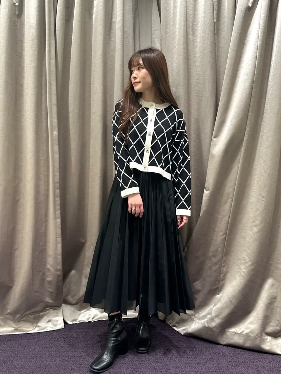 ORIGINATED IN GRACE CONTINENTAL Kaho コーディネート画像