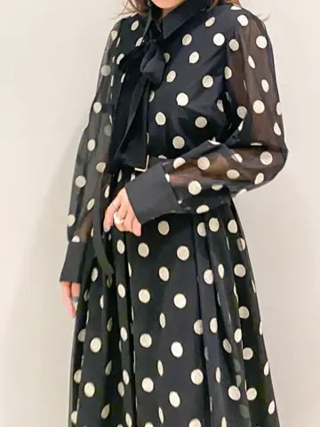 ORIGINATED IN GRACE CONTINENTAL yukimi yonee コーディネート画像