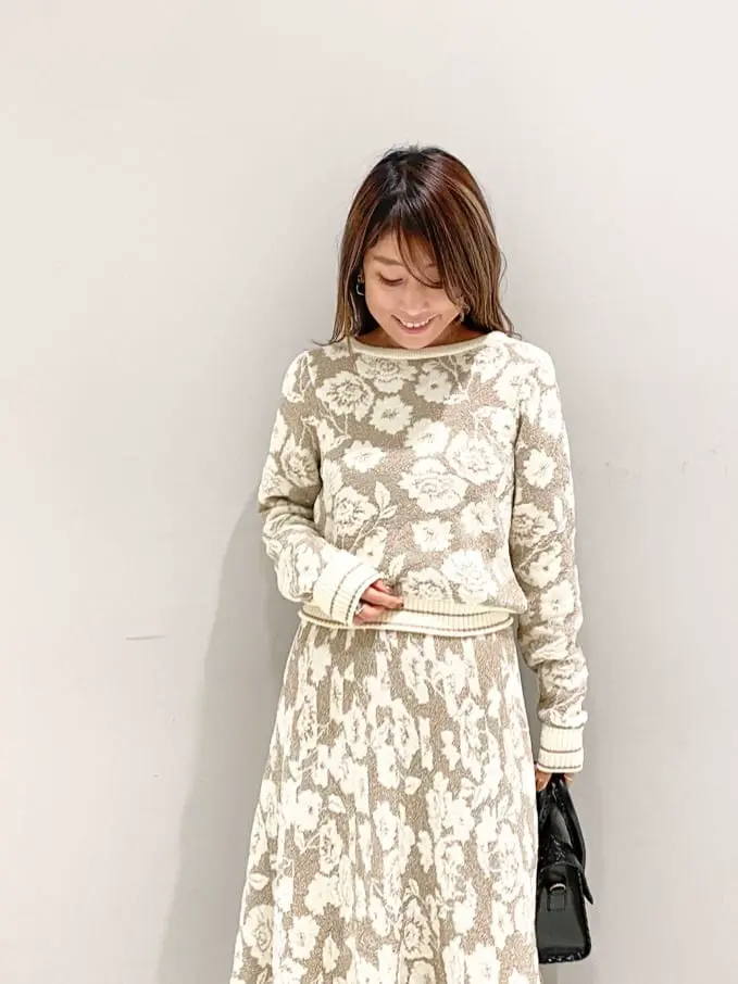 ORIGINATED IN GRACE CONTINENTAL yukimi yonee コーディネート画像