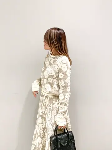 ORIGINATED IN GRACE CONTINENTAL yukimi yonee コーディネート画像