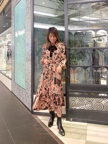 ORIGINATED IN GRACE CONTINENTAL yukimi yonee コーディネート画像