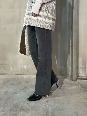 ORIGINATED IN GRACE CONTINENTAL 三浦　芙優 コーディネート画像