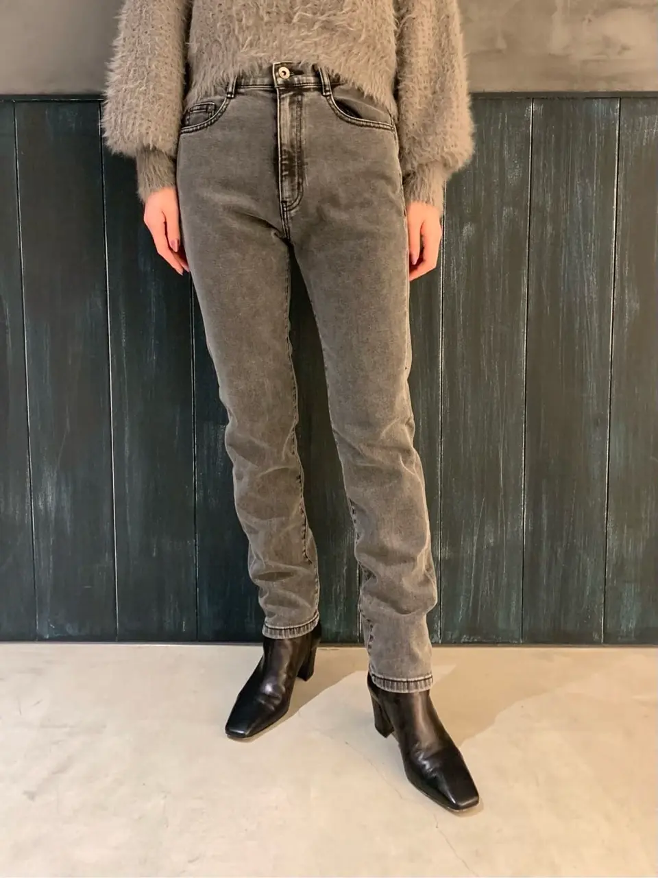 ORIGINATED IN GRACE CONTINENTAL 三浦　芙優 コーディネート画像