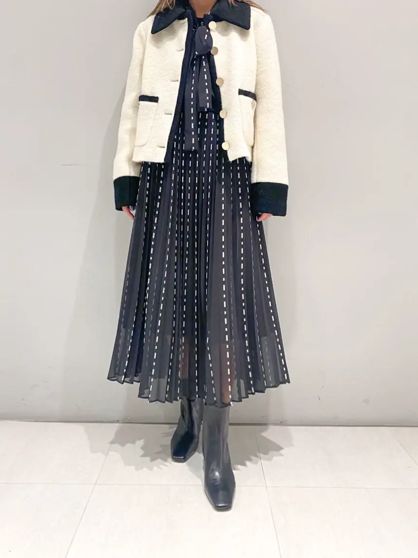 ORIGINATED IN GRACE CONTINENTAL yukimi yonee コーディネート画像