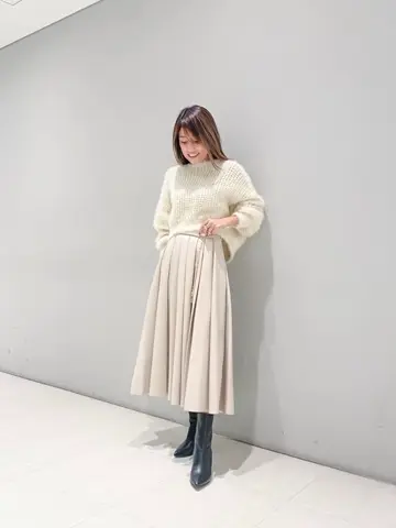 ORIGINATED IN GRACE CONTINENTAL yukimi yonee コーディネート画像