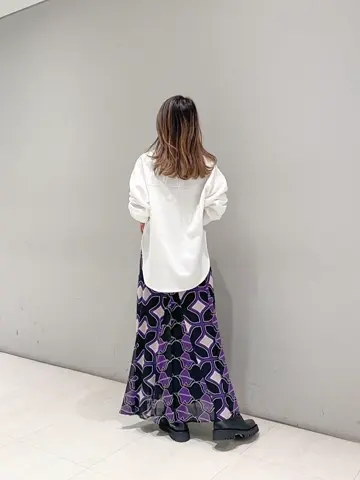 ORIGINATED IN GRACE CONTINENTAL yukimi yonee コーディネート画像