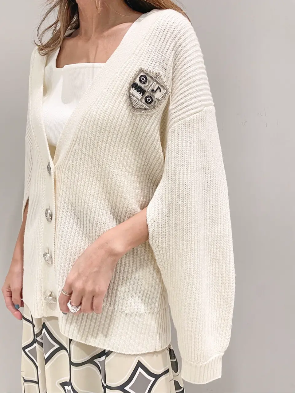 ORIGINATED IN GRACE CONTINENTAL yukimi yonee コーディネート画像