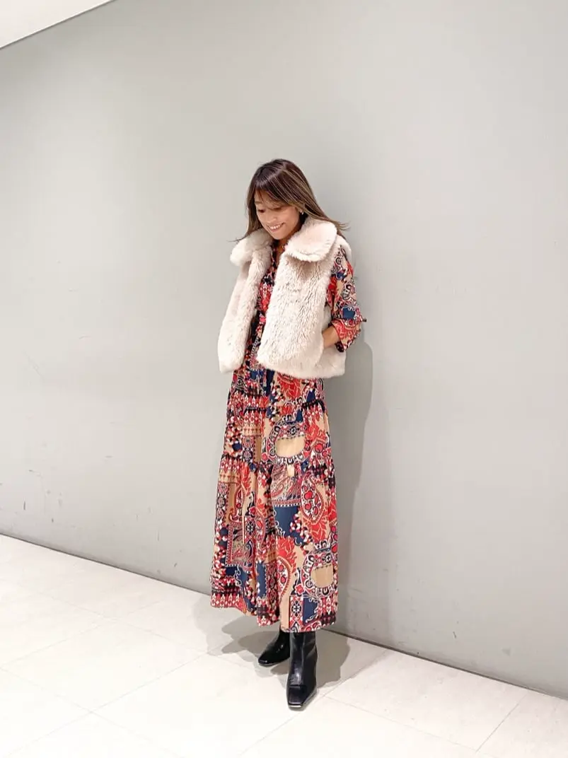 ORIGINATED IN GRACE CONTINENTAL yukimi yonee コーディネート画像