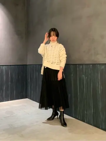 ORIGINATED IN GRACE CONTINENTAL 三浦　芙優 コーディネート画像