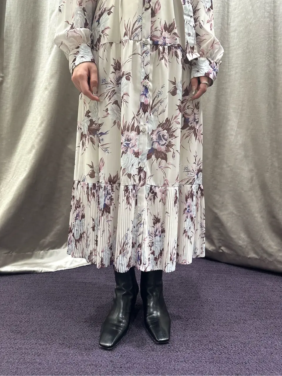 ORIGINATED IN GRACE CONTINENTAL Kaho コーディネート画像