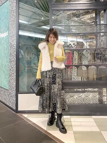 ORIGINATED IN GRACE CONTINENTAL yukimi yonee コーディネート画像