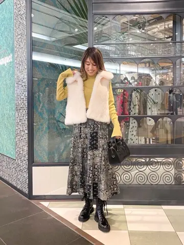 ORIGINATED IN GRACE CONTINENTAL yukimi yonee コーディネート画像