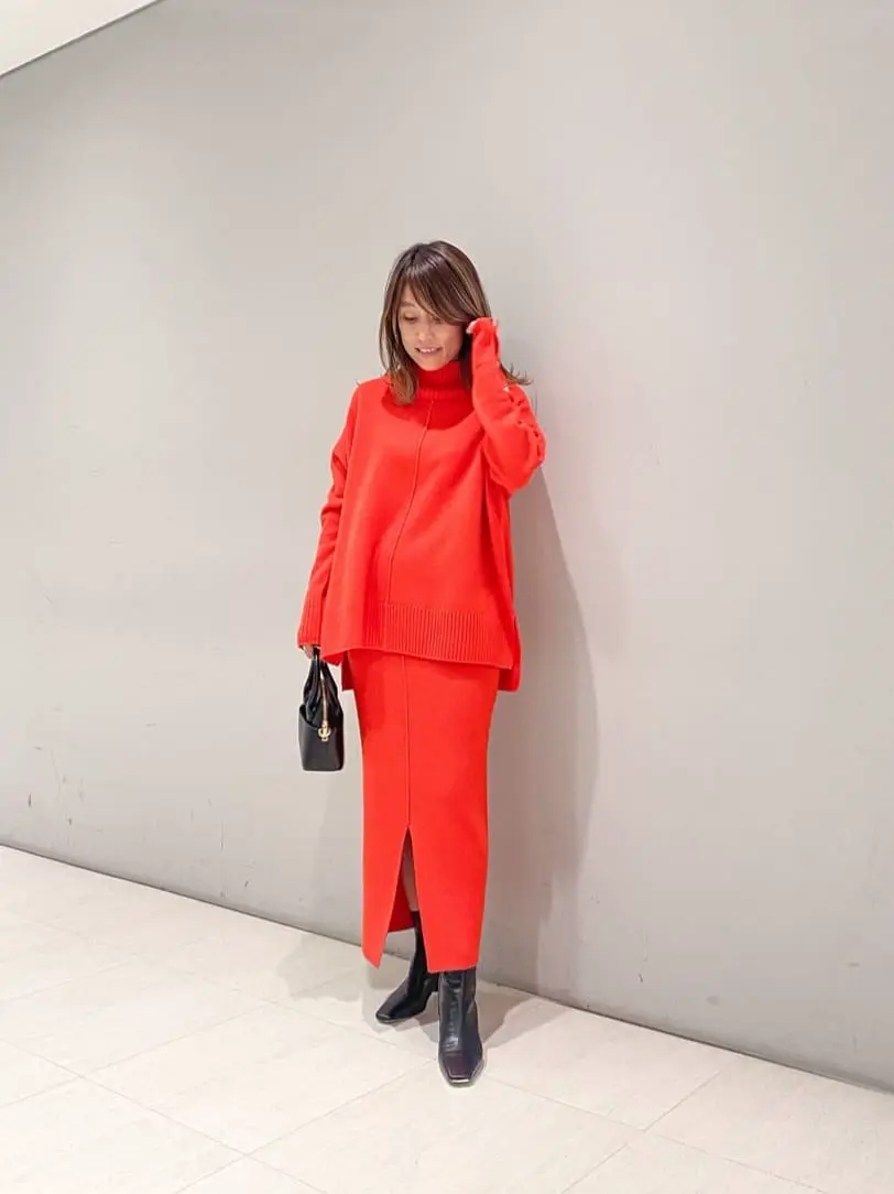 ORIGINATED IN GRACE CONTINENTAL yukimi yonee コーディネート画像