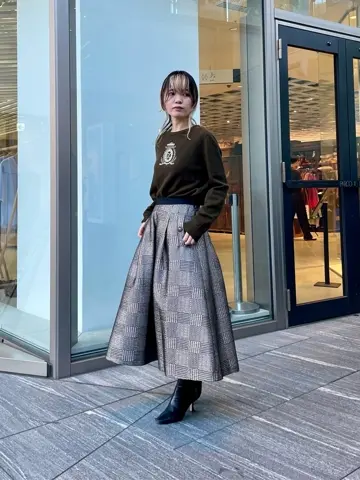 ORIGINATED IN GRACE CONTINENTAL 三浦　芙優 コーディネート画像