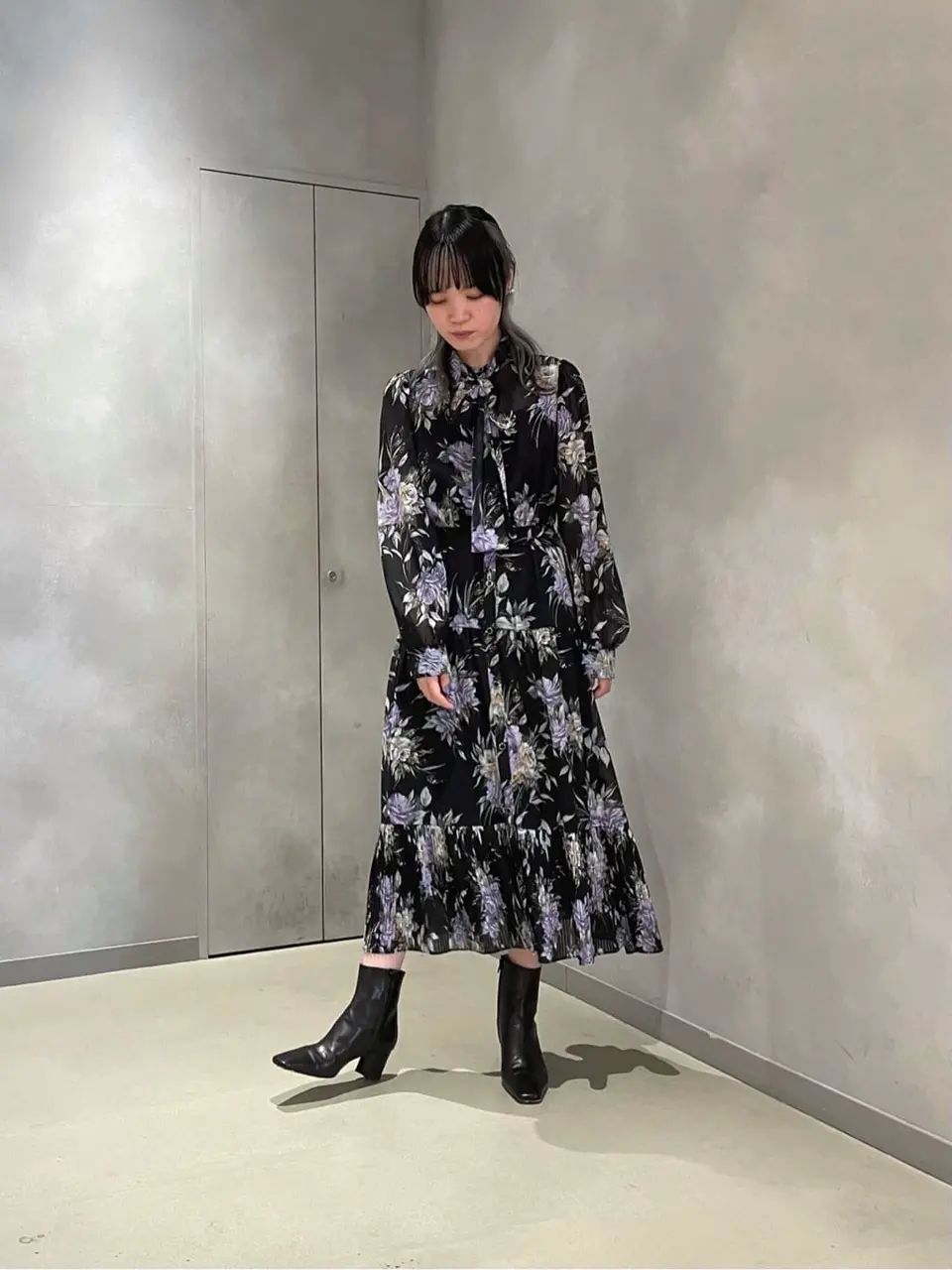 ORIGINATED IN GRACE CONTINENTAL 三浦　芙優 コーディネート画像