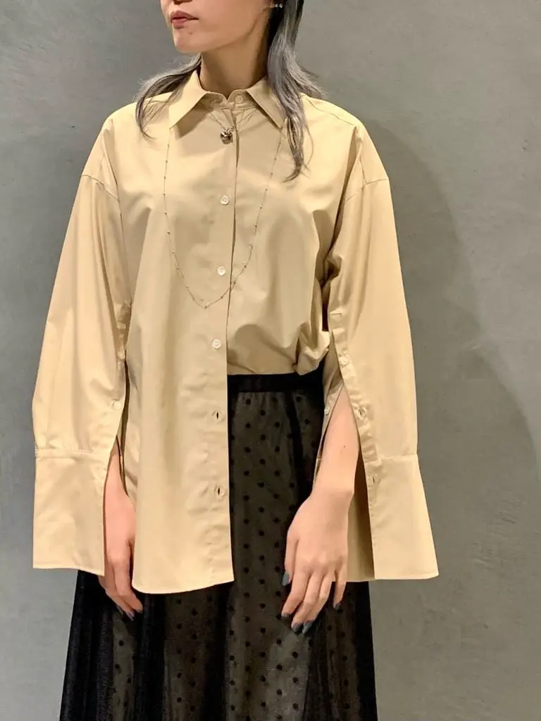 ORIGINATED IN GRACE CONTINENTAL 三浦　芙優 コーディネート画像