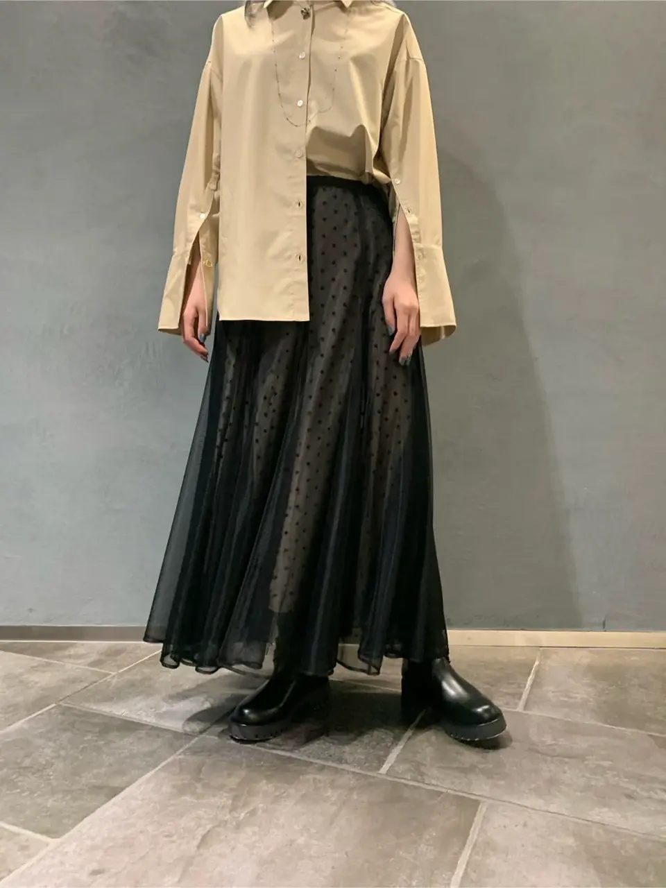 ORIGINATED IN GRACE CONTINENTAL 三浦　芙優 コーディネート画像