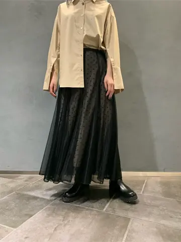 ORIGINATED IN GRACE CONTINENTAL 三浦　芙優 コーディネート画像