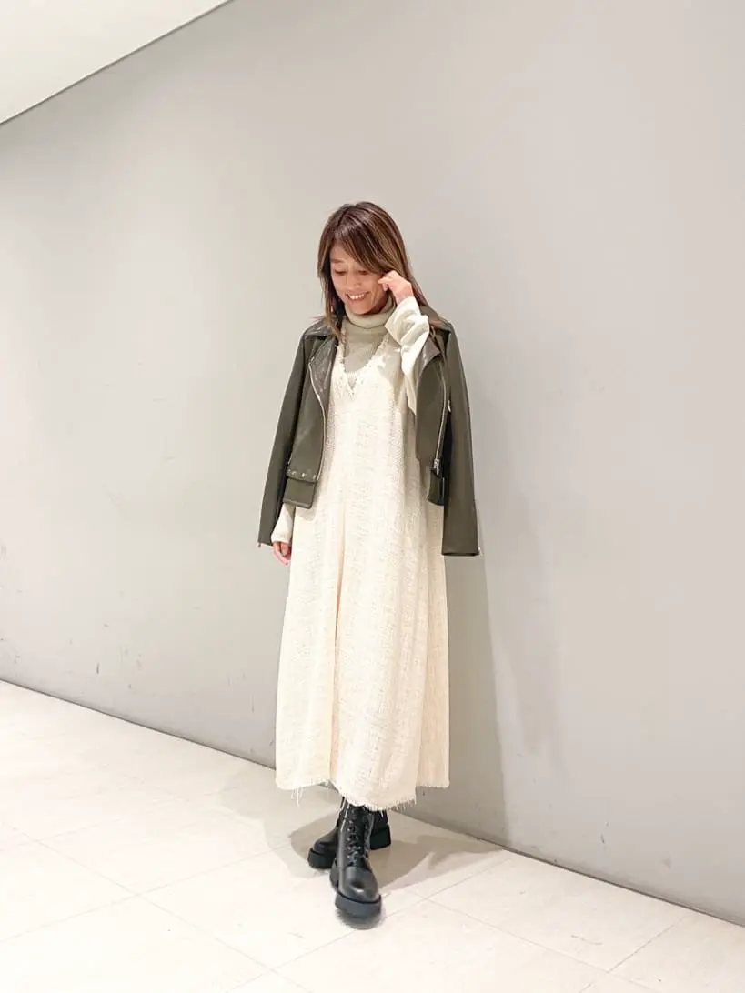 ORIGINATED IN GRACE CONTINENTAL yukimi yonee コーディネート画像