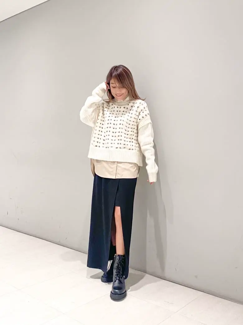 ORIGINATED IN GRACE CONTINENTAL yukimi yonee コーディネート画像