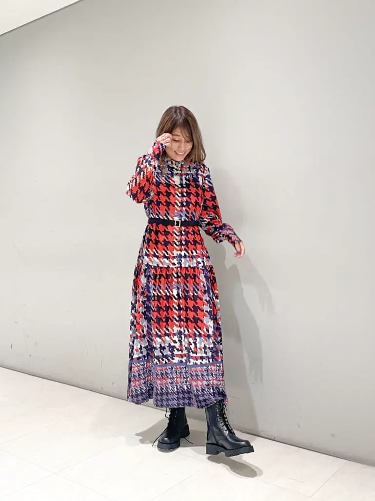 ORIGINATED IN GRACE CONTINENTAL yukimi yonee コーディネート画像