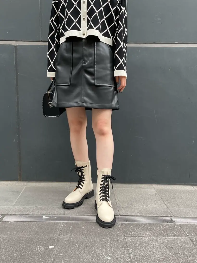 ORIGINATED IN GRACE CONTINENTAL 三浦　芙優 コーディネート画像