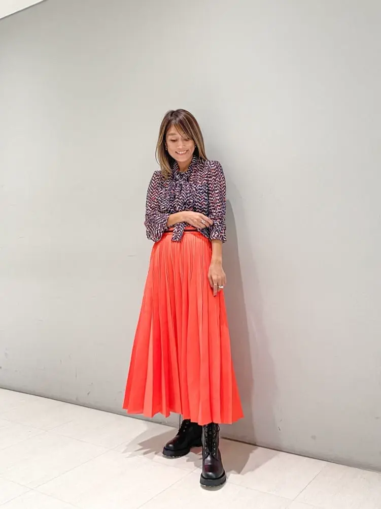 ORIGINATED IN GRACE CONTINENTAL yukimi yonee コーディネート画像