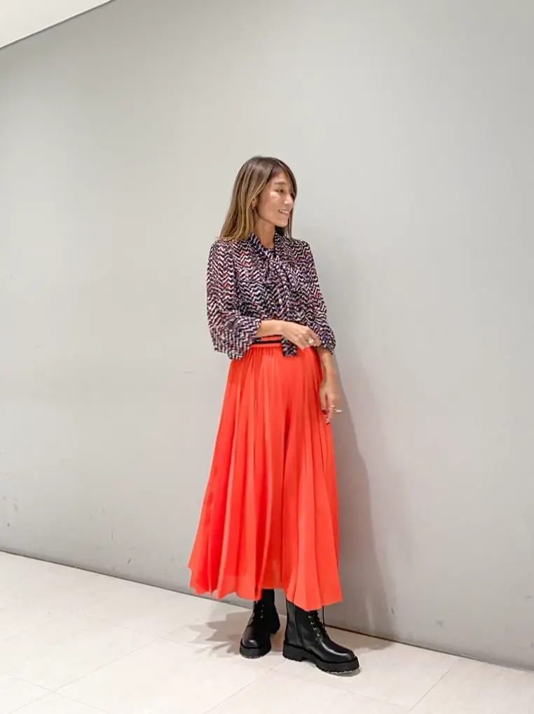 ORIGINATED IN GRACE CONTINENTAL yukimi yonee コーディネート画像