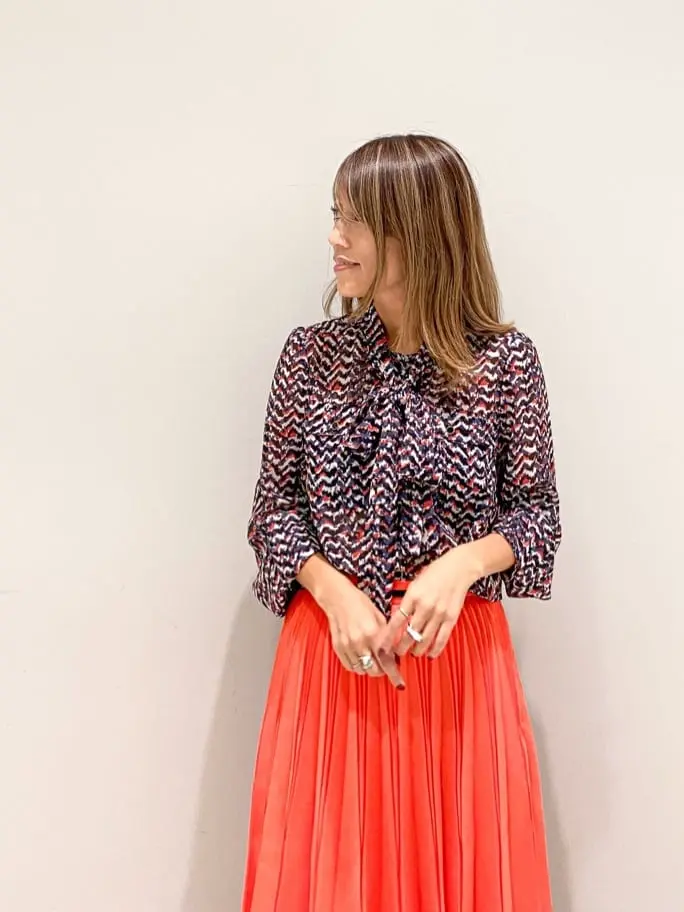 ORIGINATED IN GRACE CONTINENTAL yukimi yonee コーディネート画像