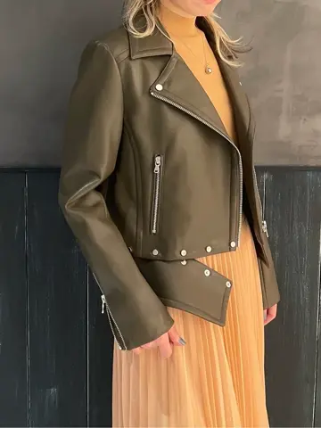 ORIGINATED IN GRACE CONTINENTAL 三浦　芙優 コーディネート画像