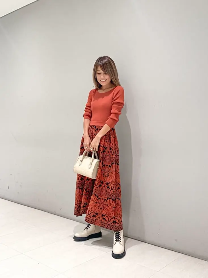 ORIGINATED IN GRACE CONTINENTAL yukimi yonee コーディネート画像