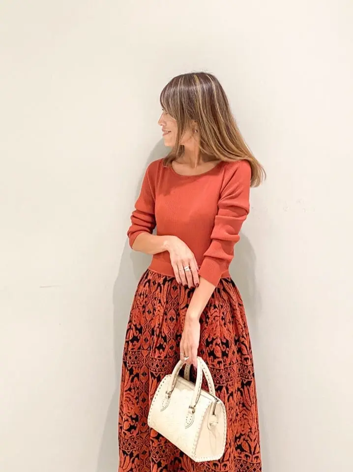 ORIGINATED IN GRACE CONTINENTAL yukimi yonee コーディネート画像